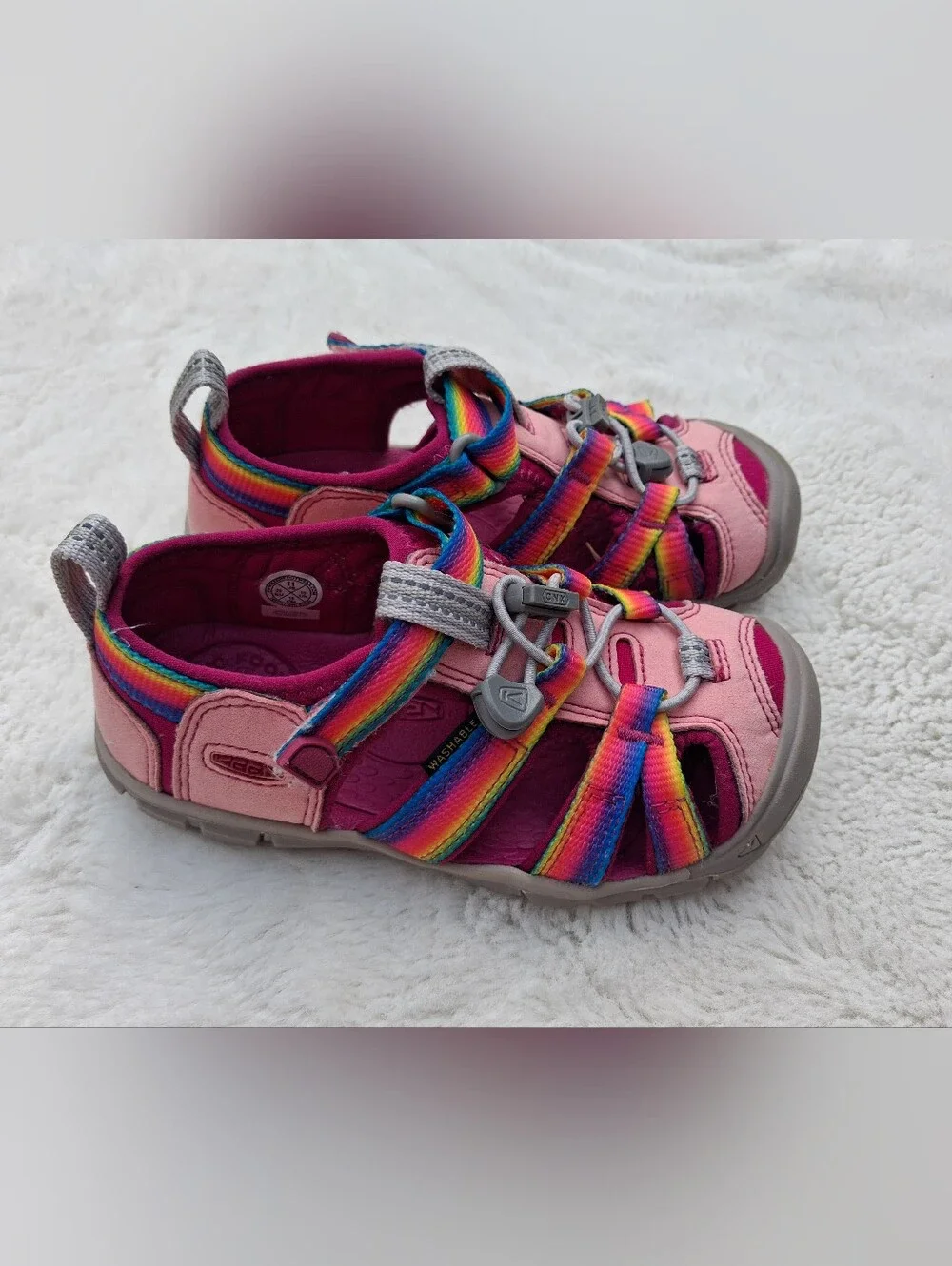Keen durable pink
